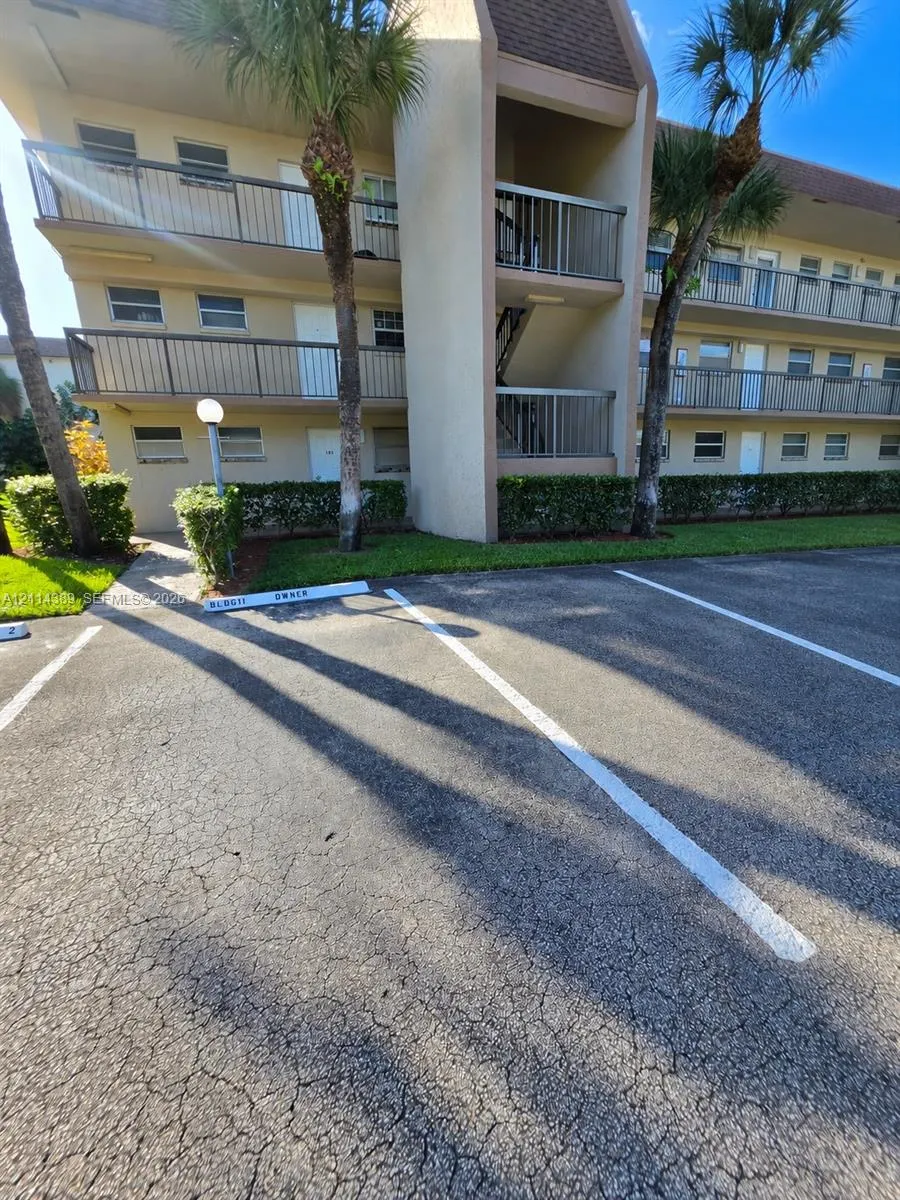 1801 NW 75th Avenue #301