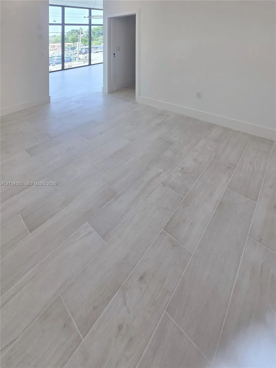 401 Pembroke Road #202