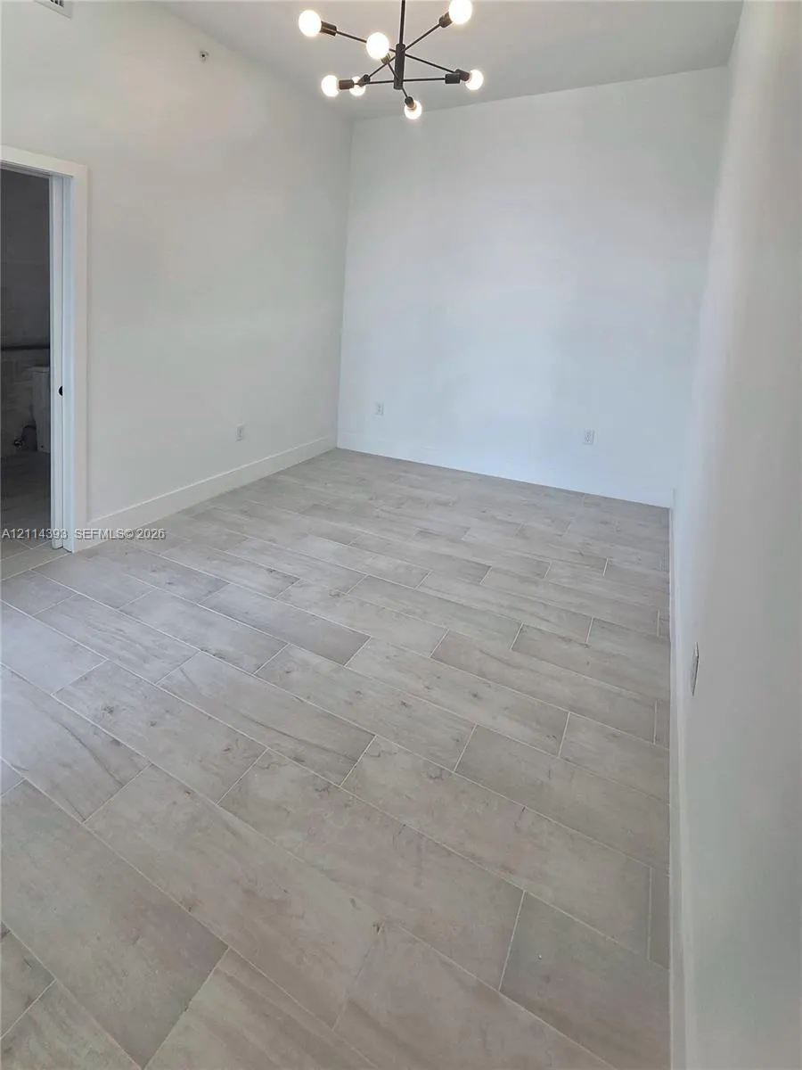 401 Pembroke Road #202