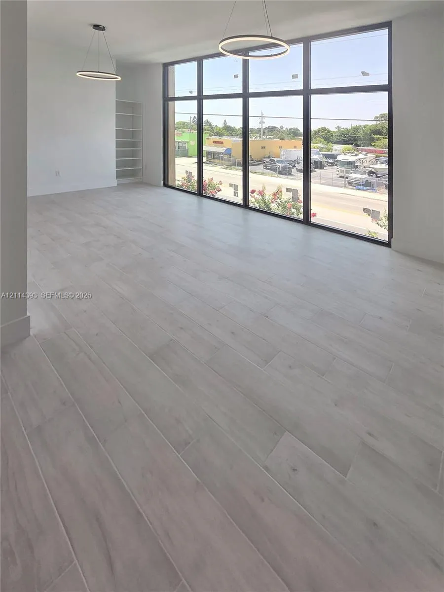 401 Pembroke Road #202