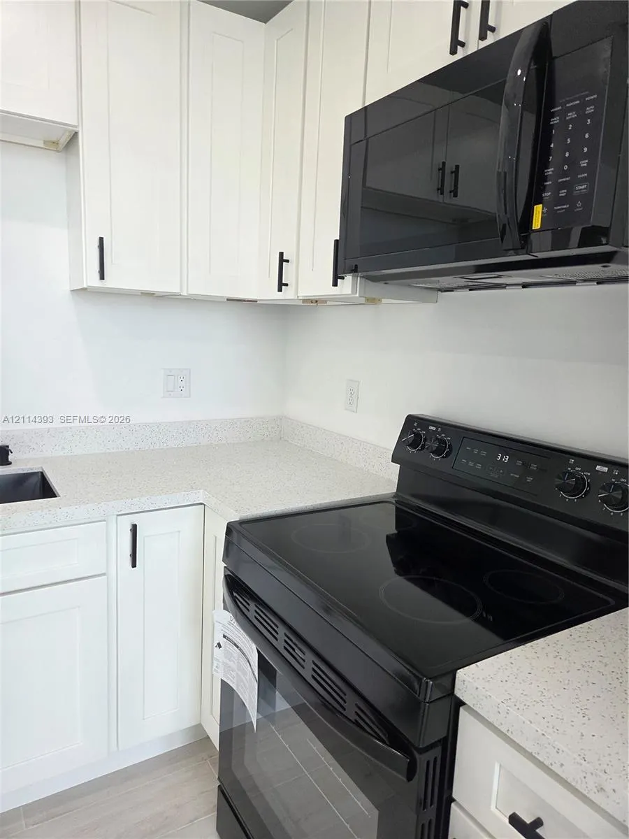 401 Pembroke Road #202
