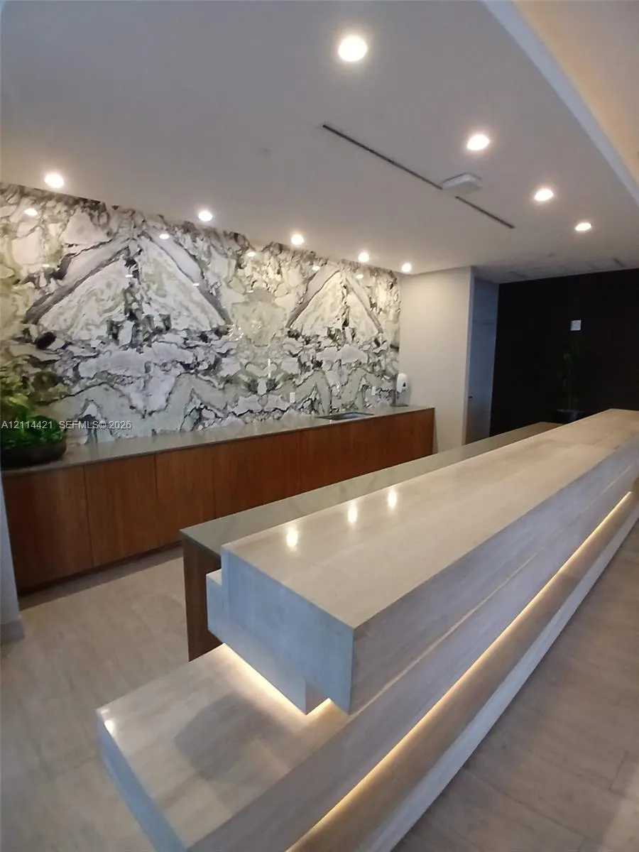 488 NE 18th Street #203