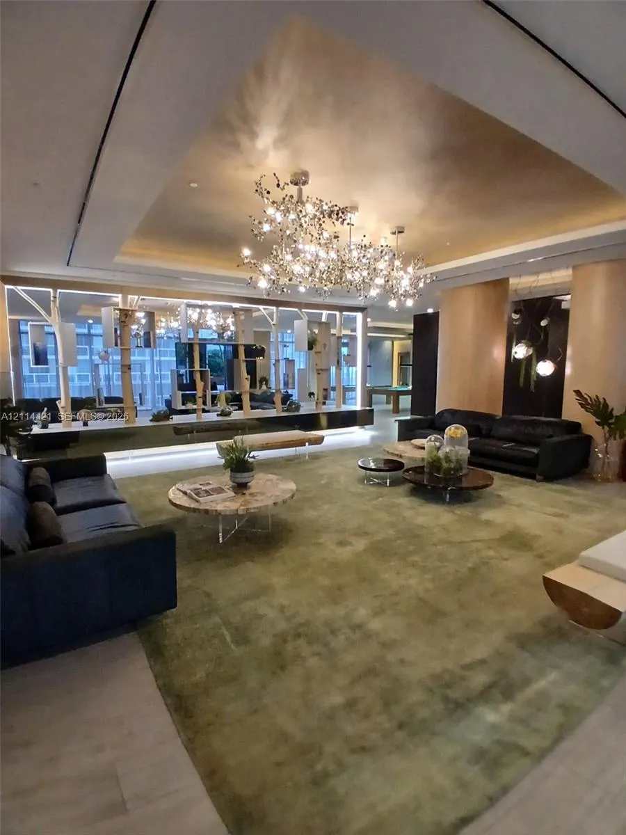 488 NE 18th Street #203