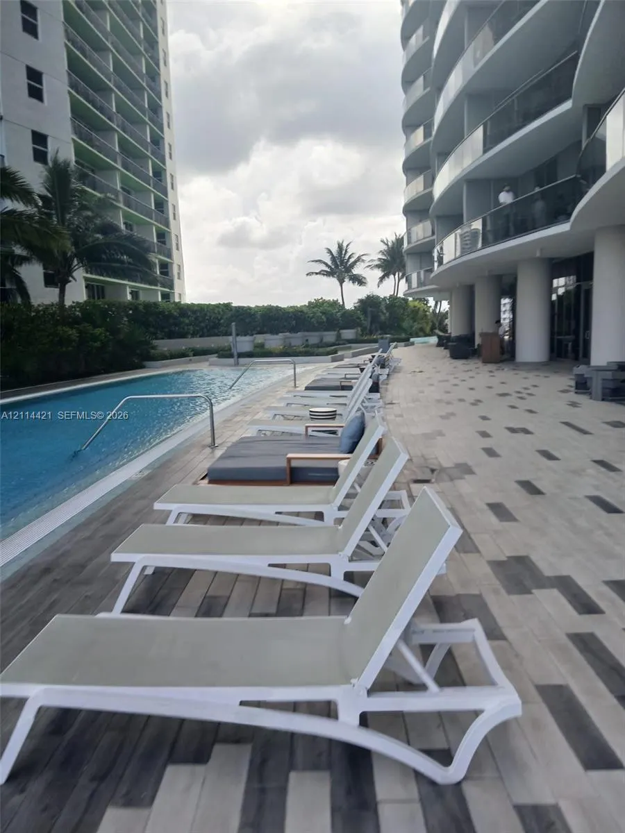 488 NE 18th Street #203