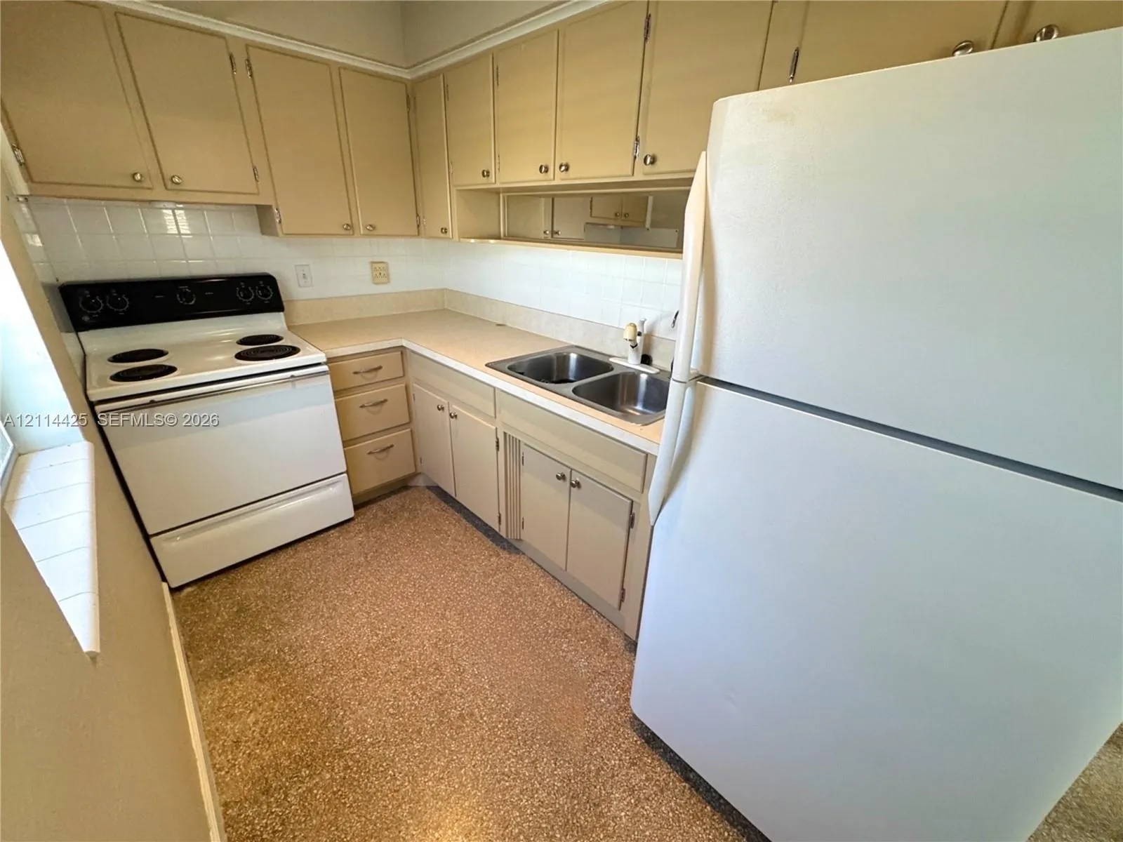 403 NW 25th Street #6