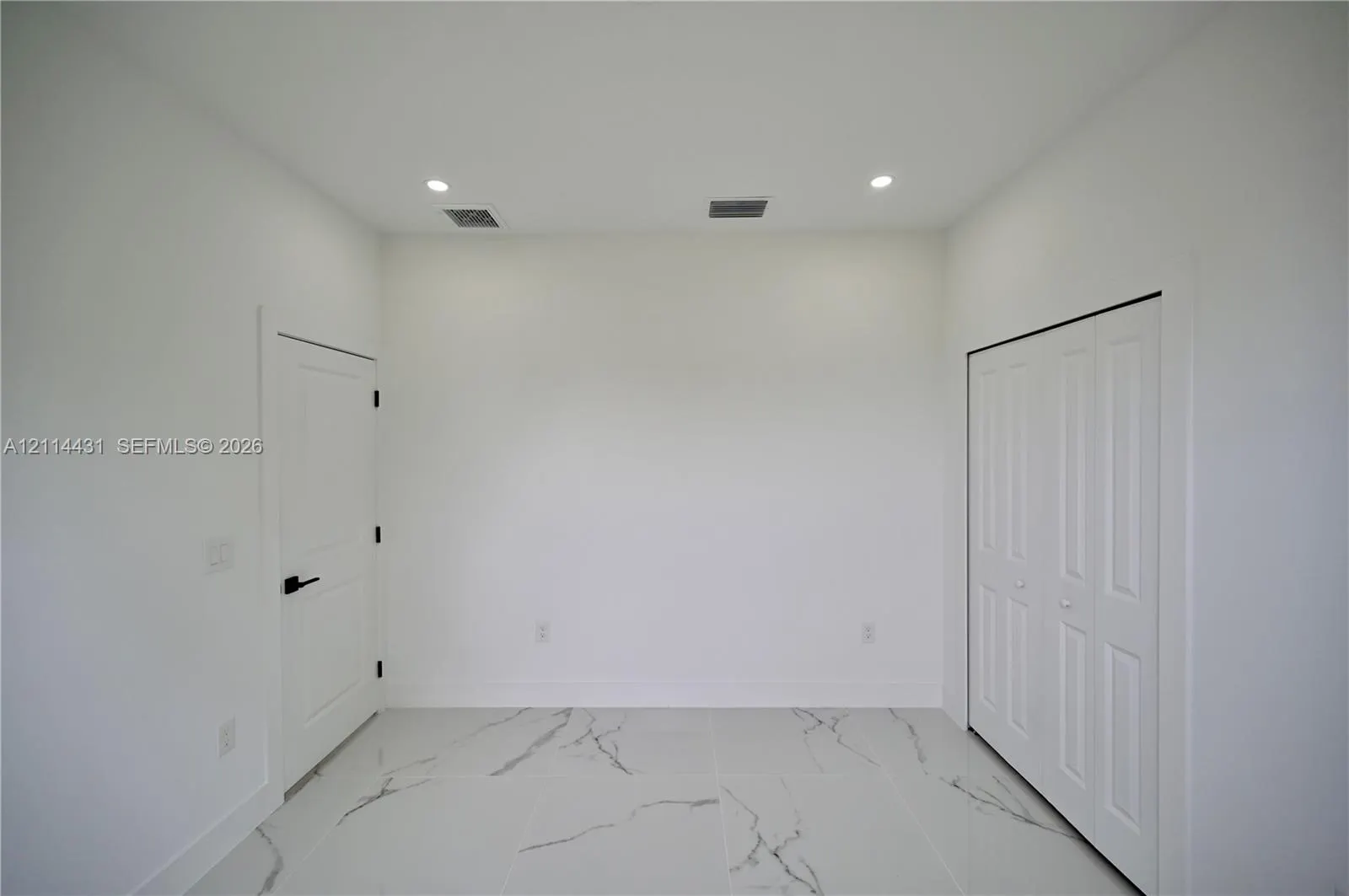 4107 13 Street SW #4107