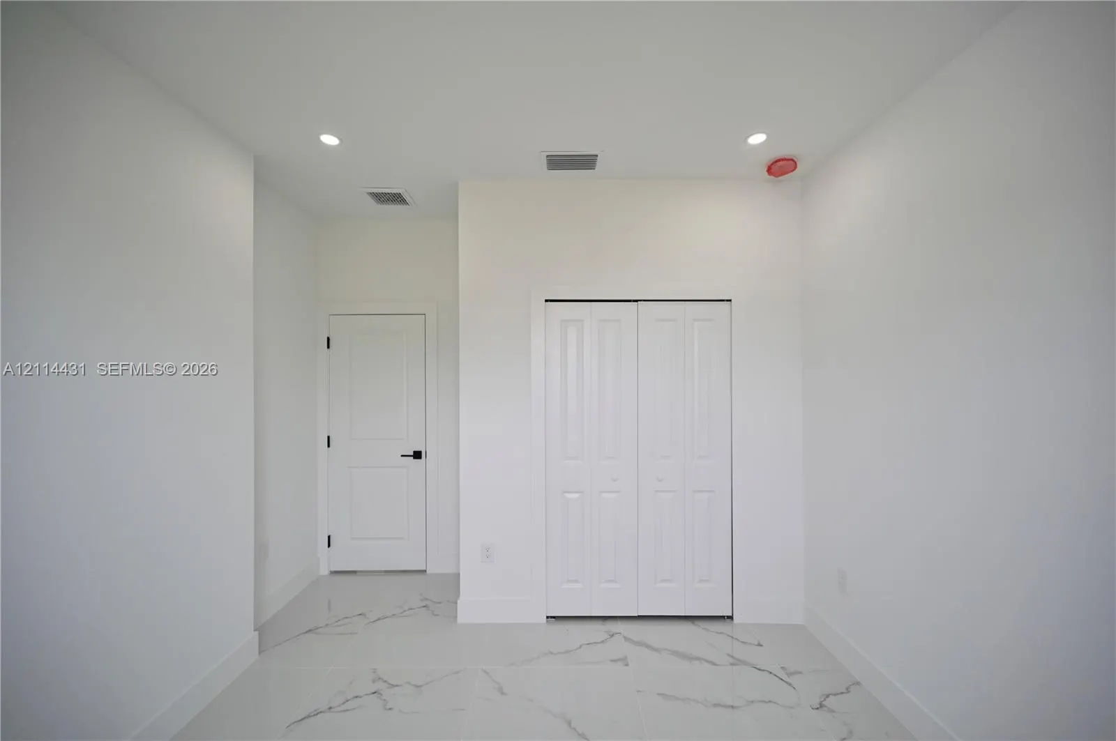 4107 13 Street SW #4107
