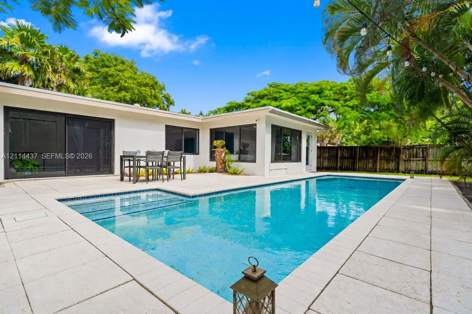 260 NW 36th Street