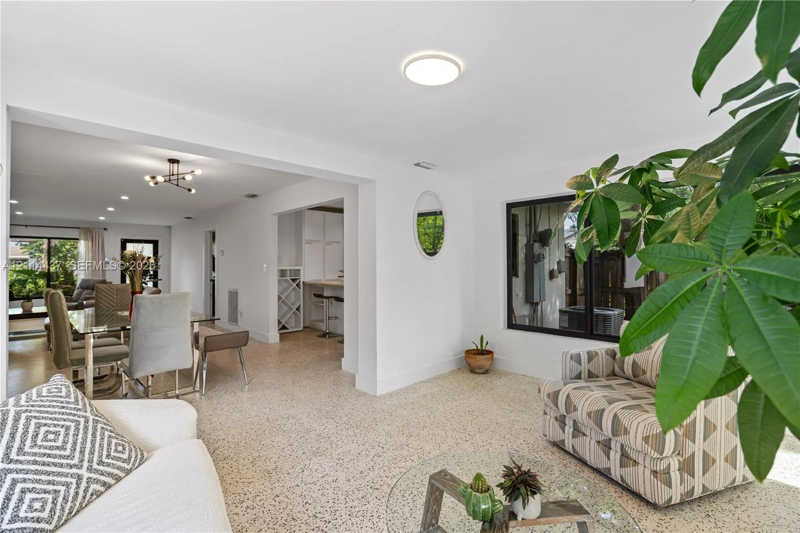 260 NW 36th Street