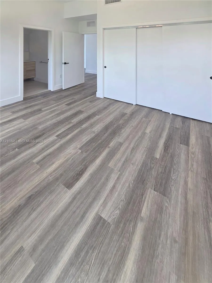 401 Pembroke Road #303