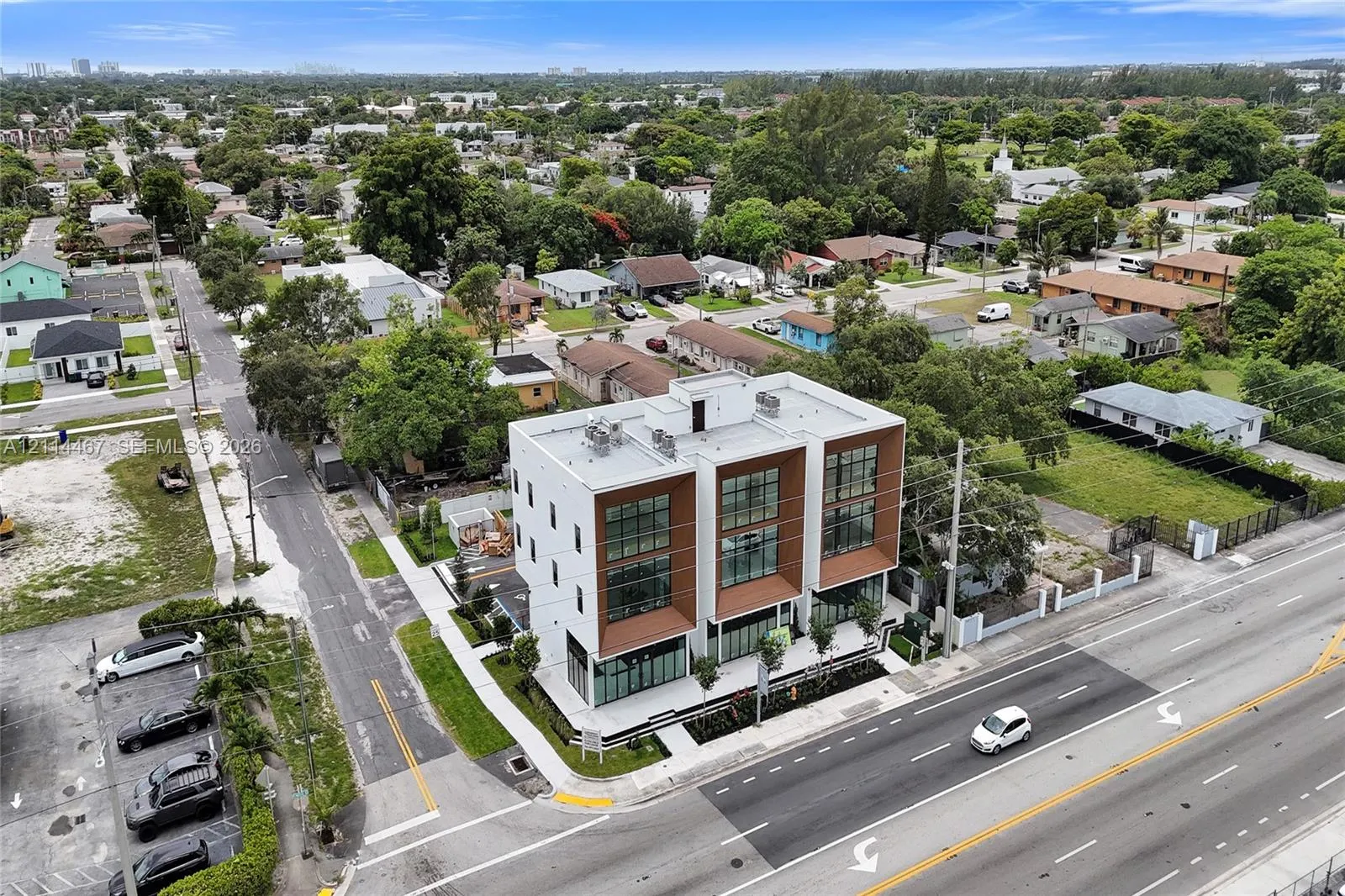 401 Pembroke Road #303