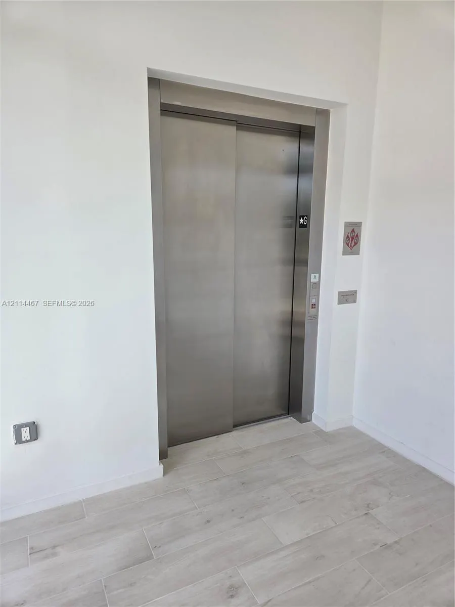 401 Pembroke Road #303