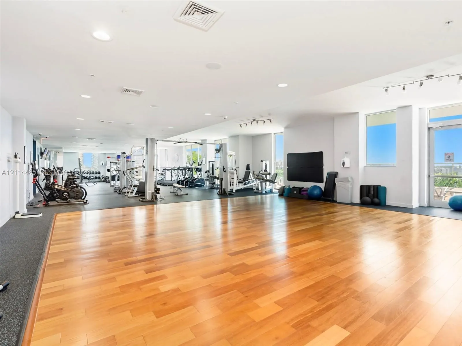 7901 Hispanola Avenue #1905