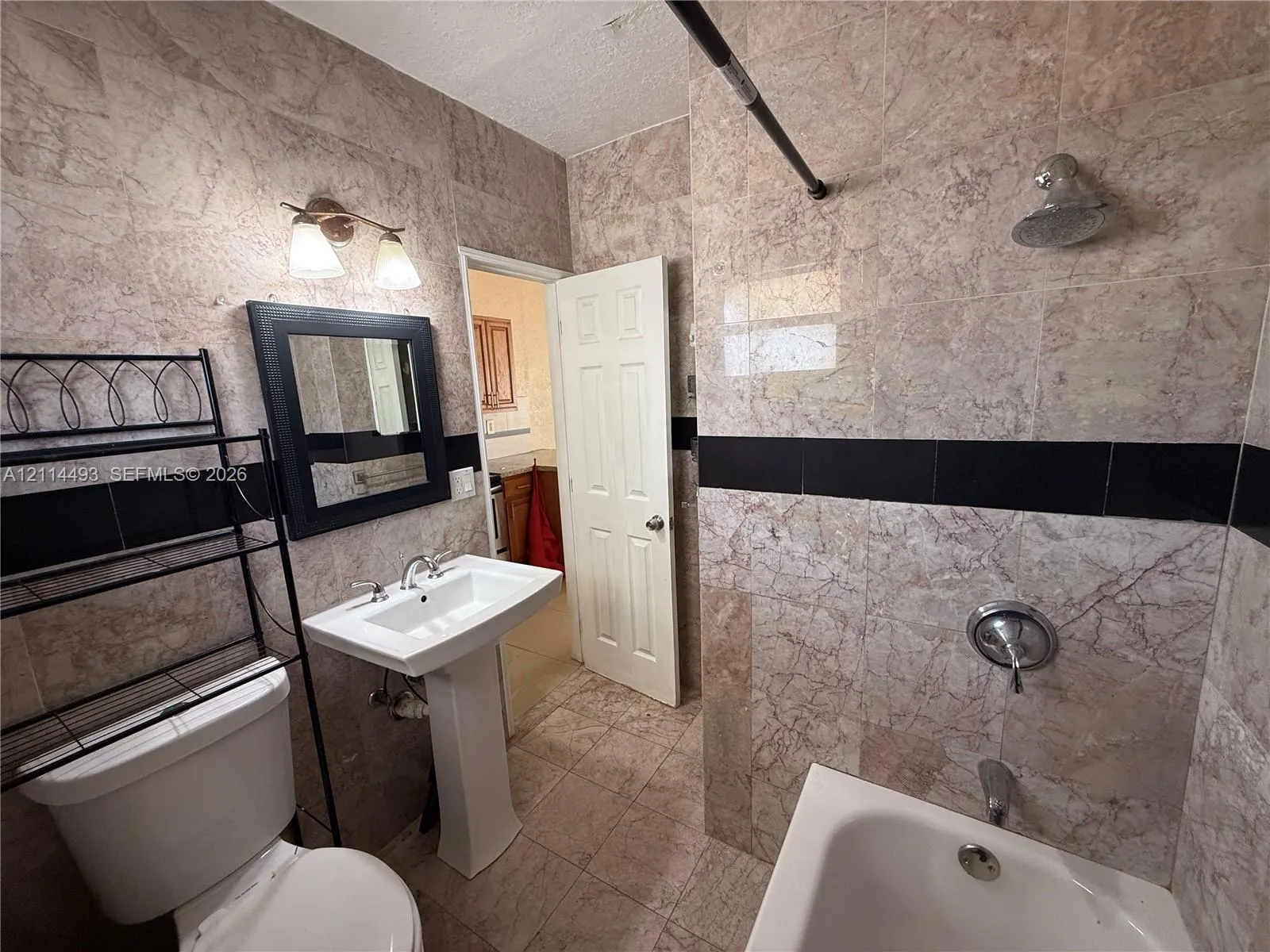 326 NE 6th Street #3