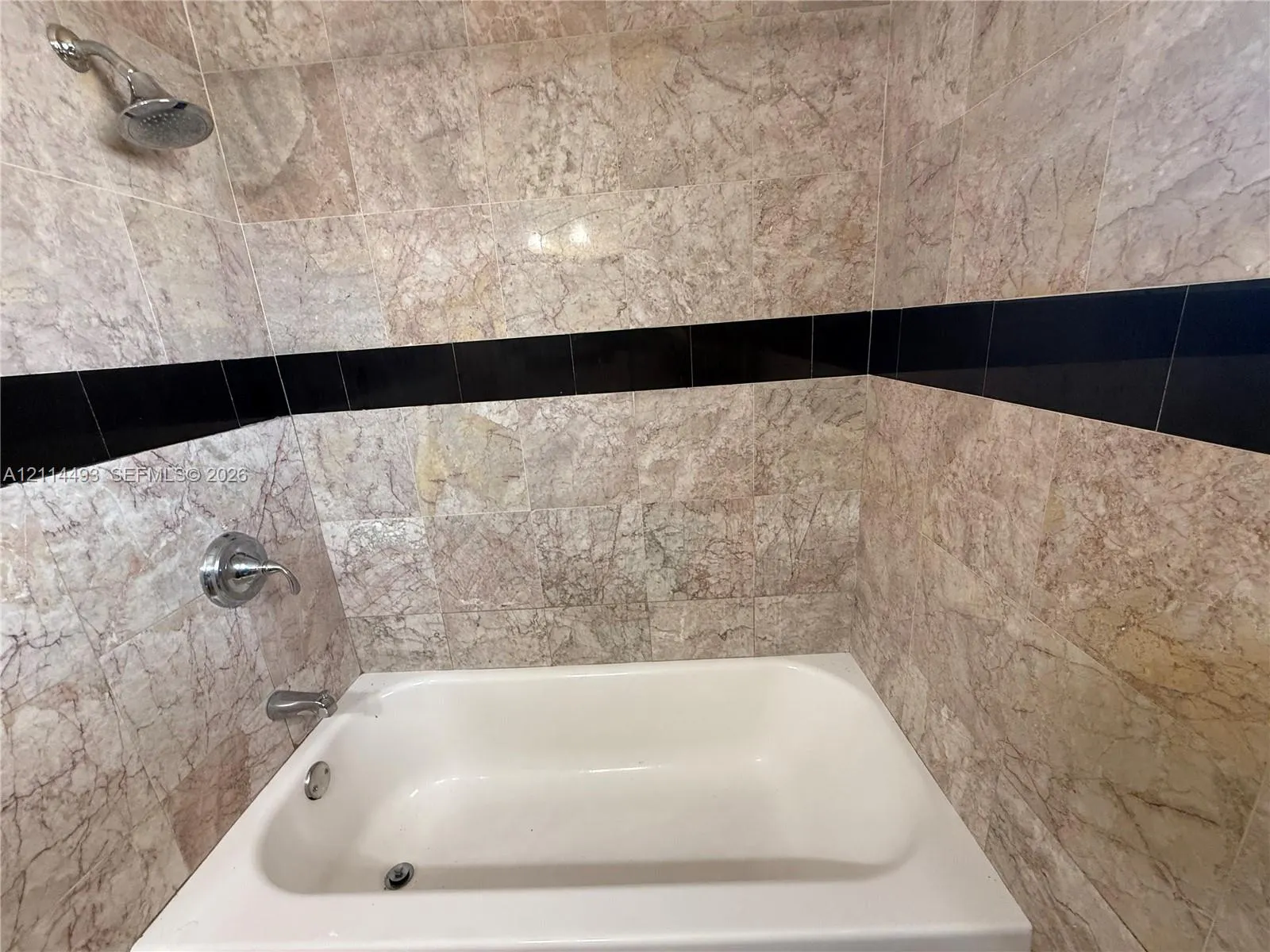 326 NE 6th Street #3