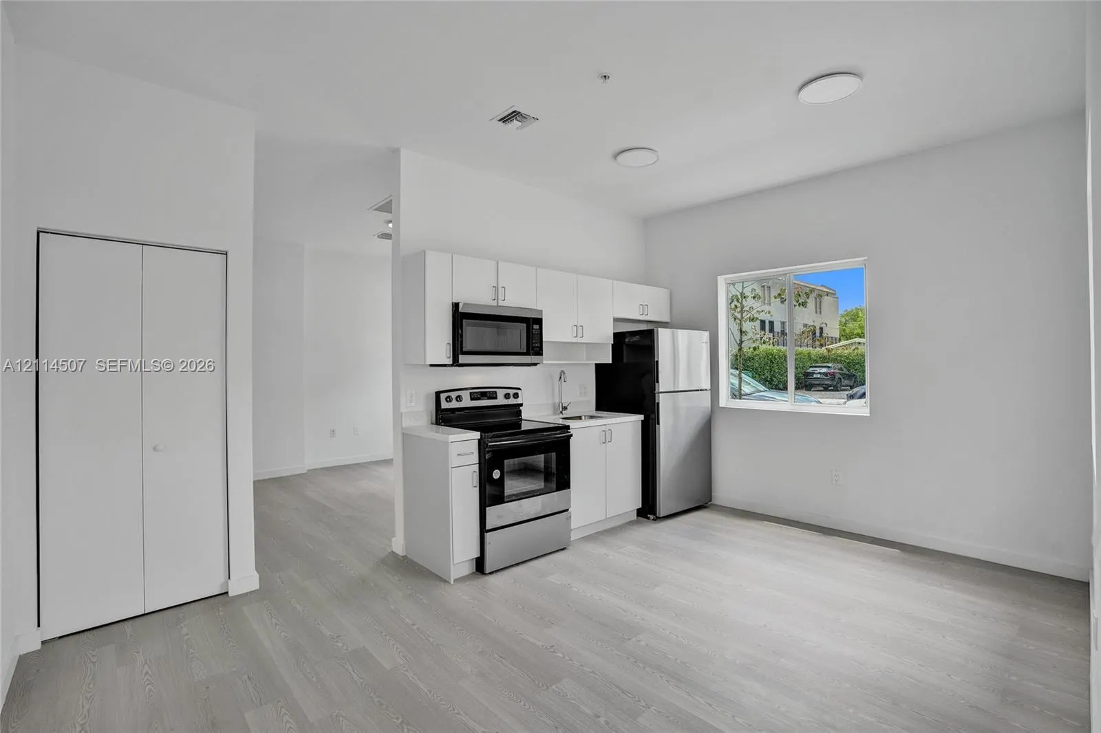 1567 NW 1st Street #1