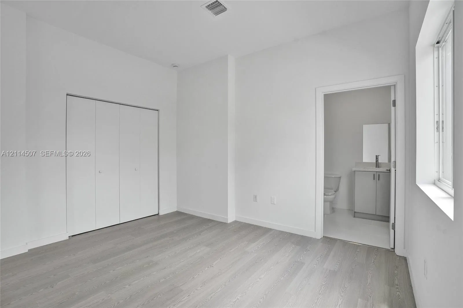 1567 NW 1st Street #1