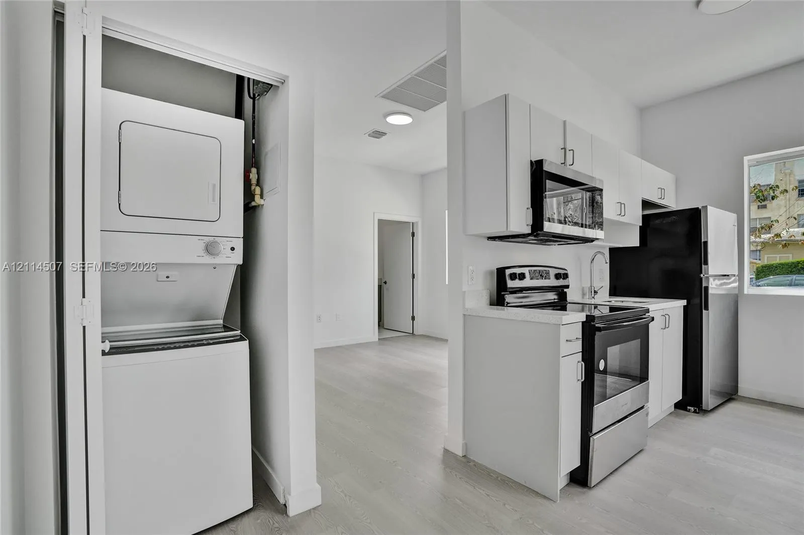 1567 NW 1st Street #1