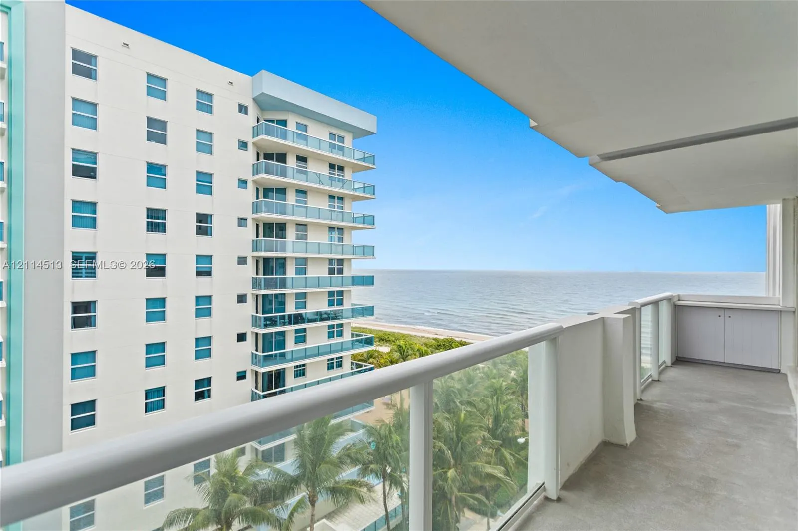 9195 Collins Avenue #903