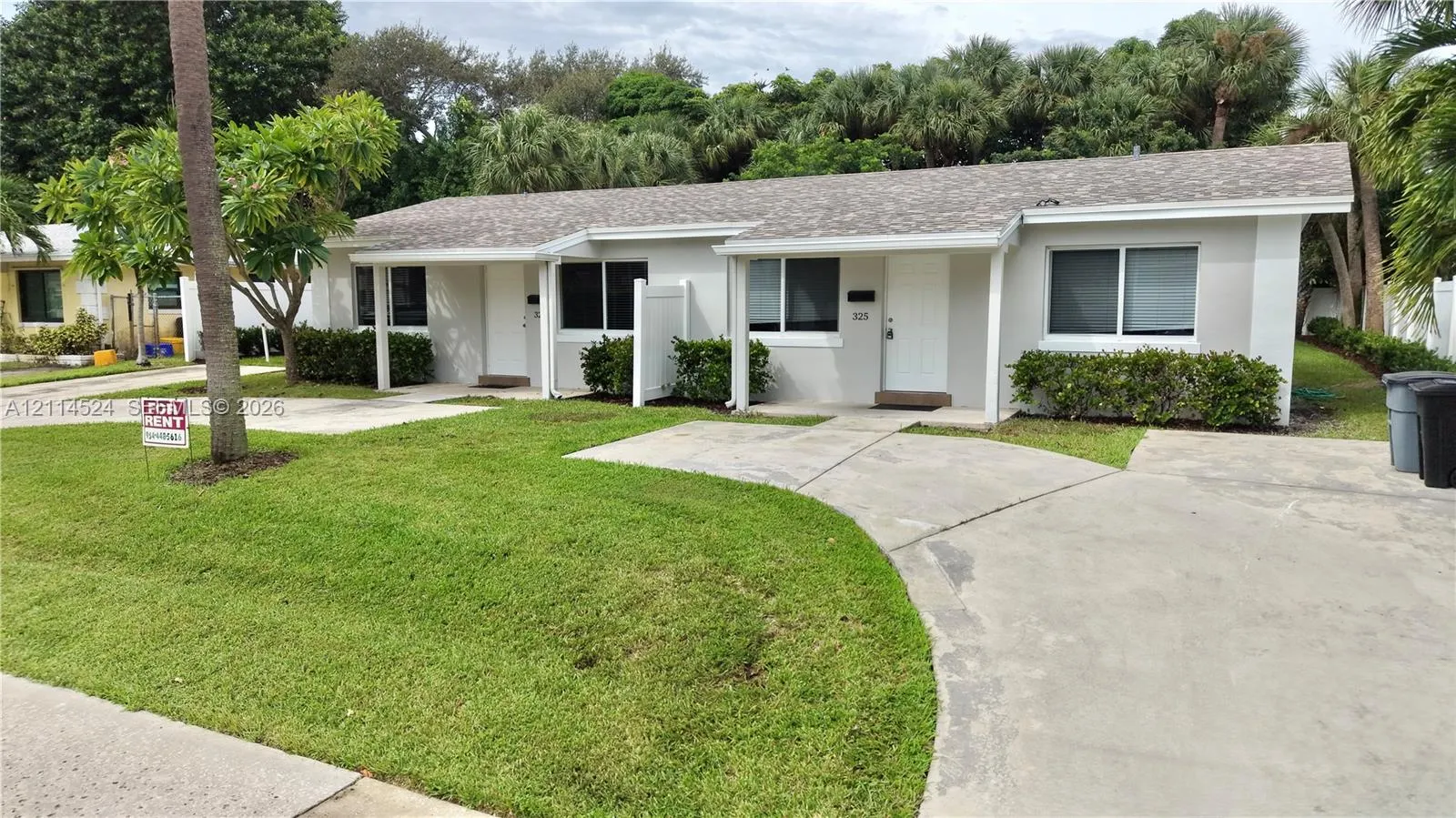 323 Northlake Drive #325