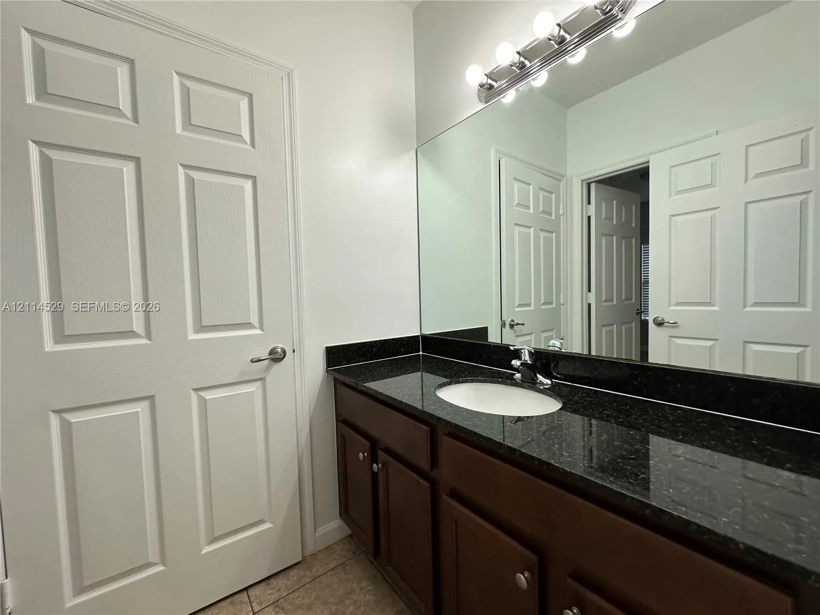 1035 NE 10th Avenue #2