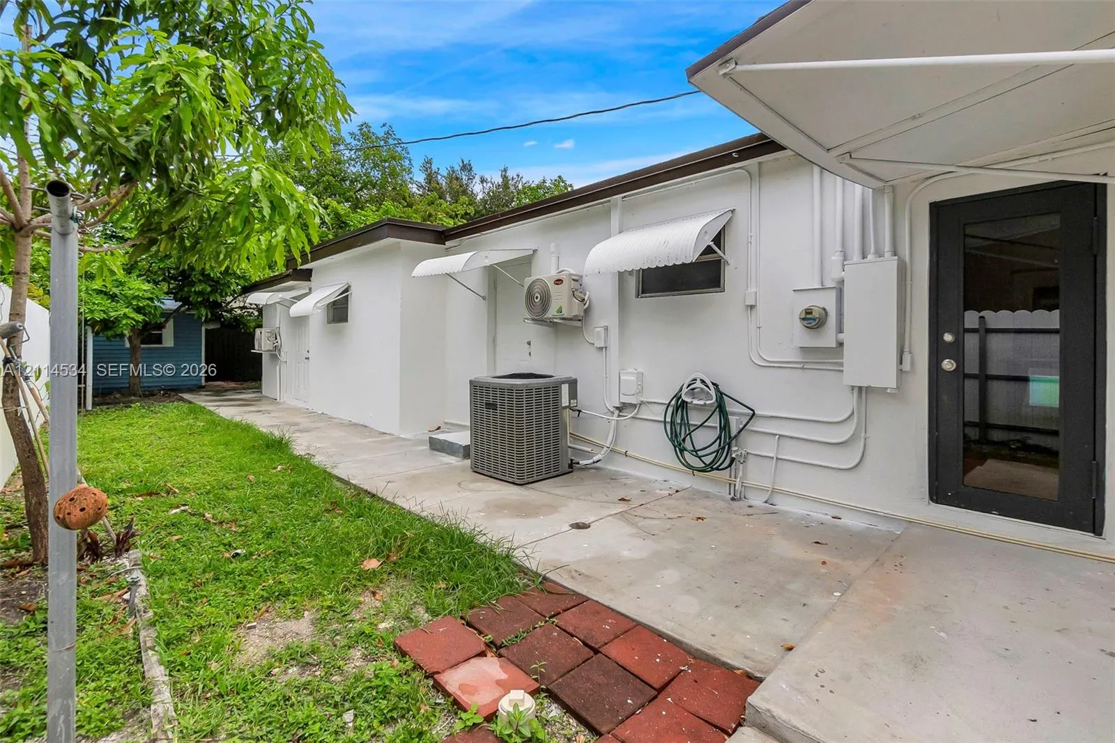 6101 SW 24th Street #2