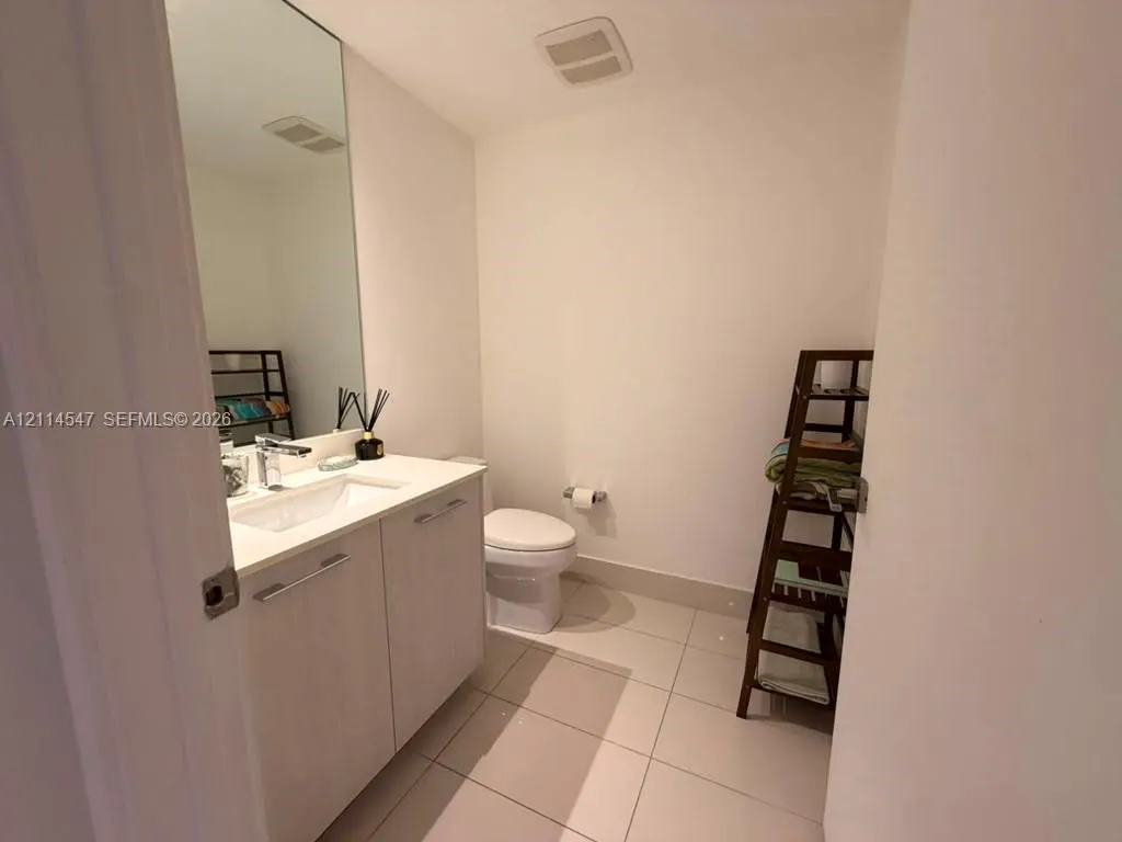 45 SW 9th Street #1510