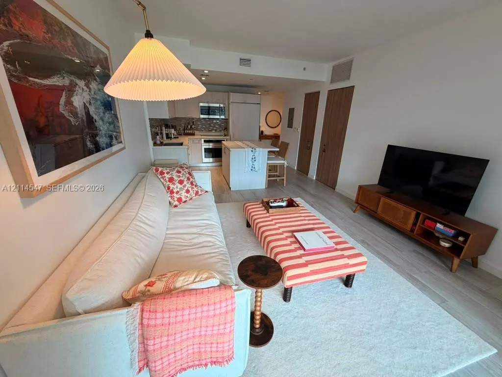 45 SW 9th Street #1510