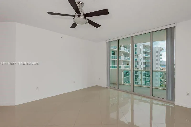 7900 Harbor Island Drive #1215