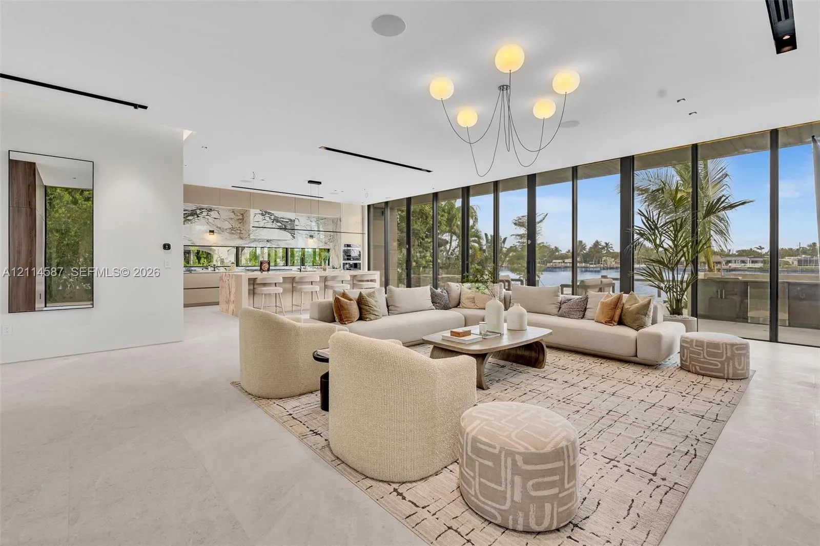 535 N Shore Drive
