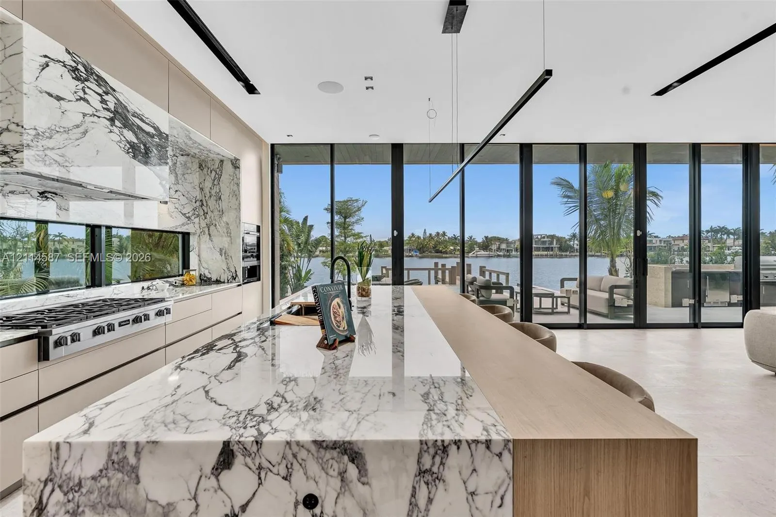 535 N Shore Drive