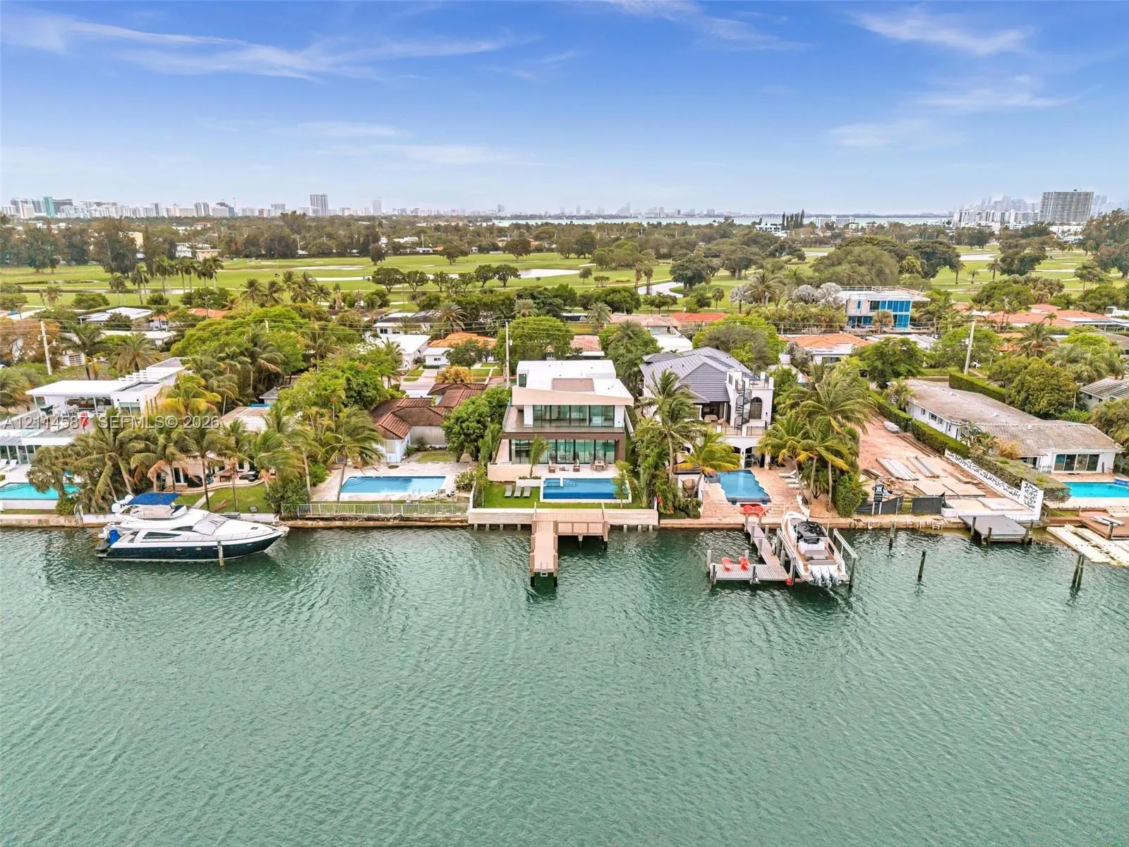 535 N Shore Drive