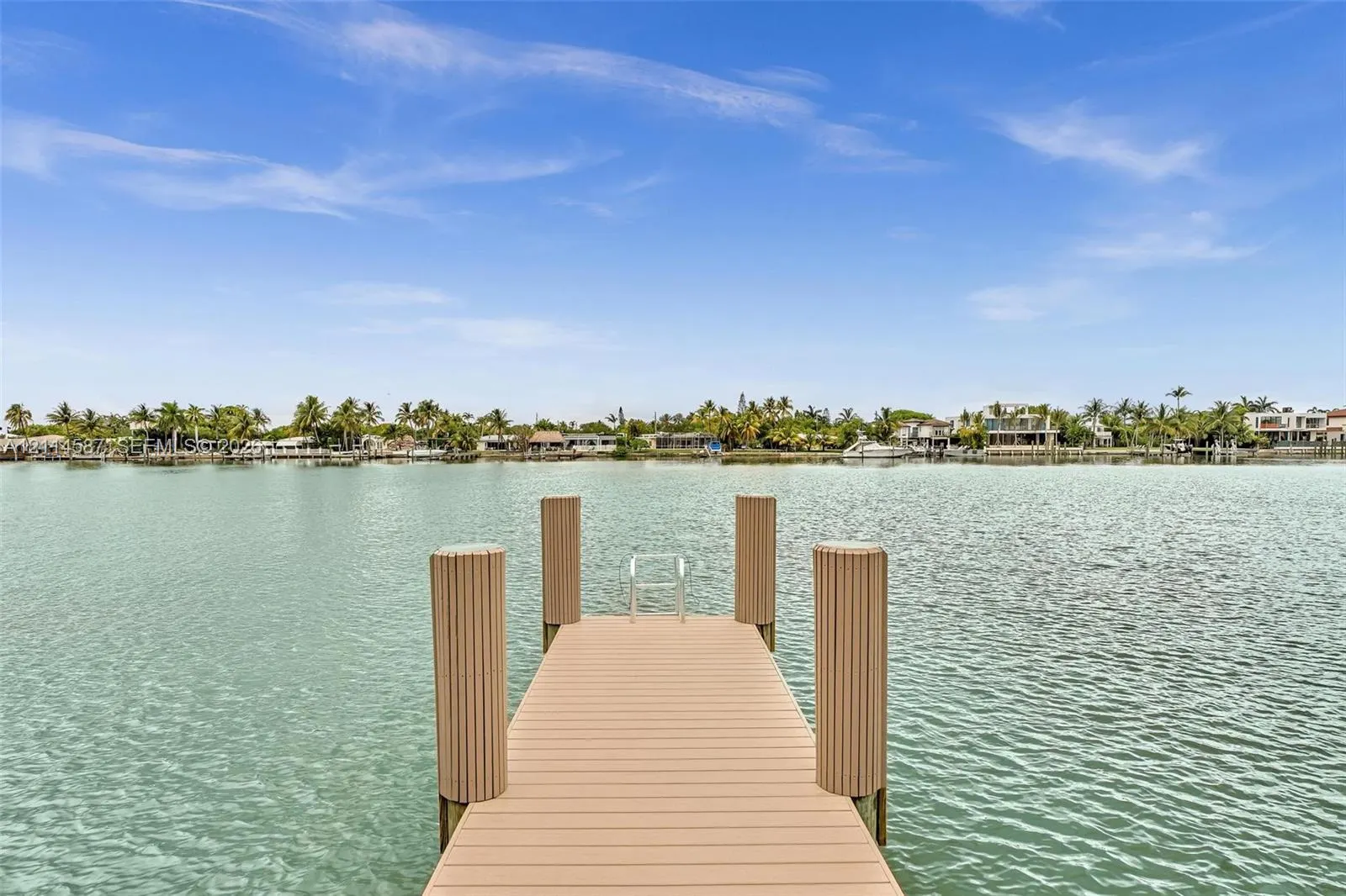 535 N Shore Drive
