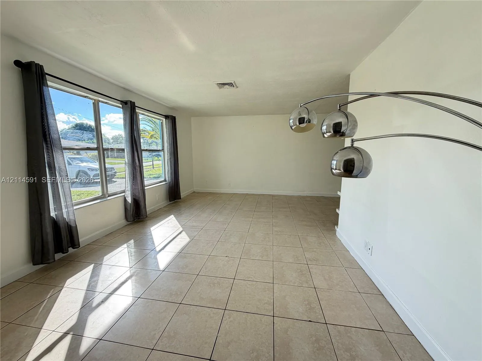 4401 NW 7th Street #4401