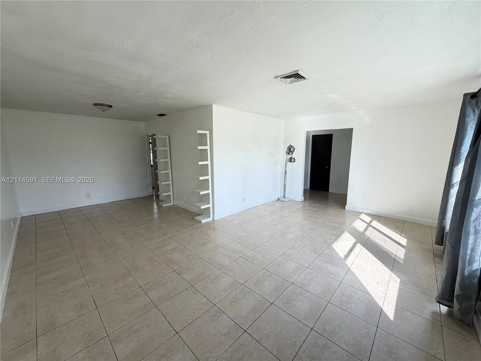 4401 NW 7th Street #4401