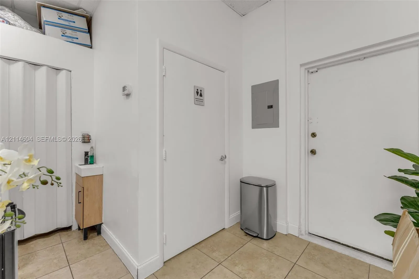 00000 Flagler Street