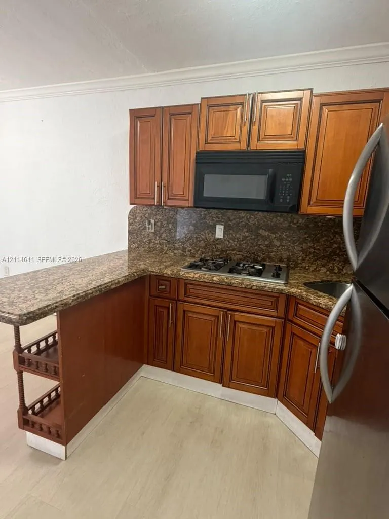 1330 W 54th Street #310C
