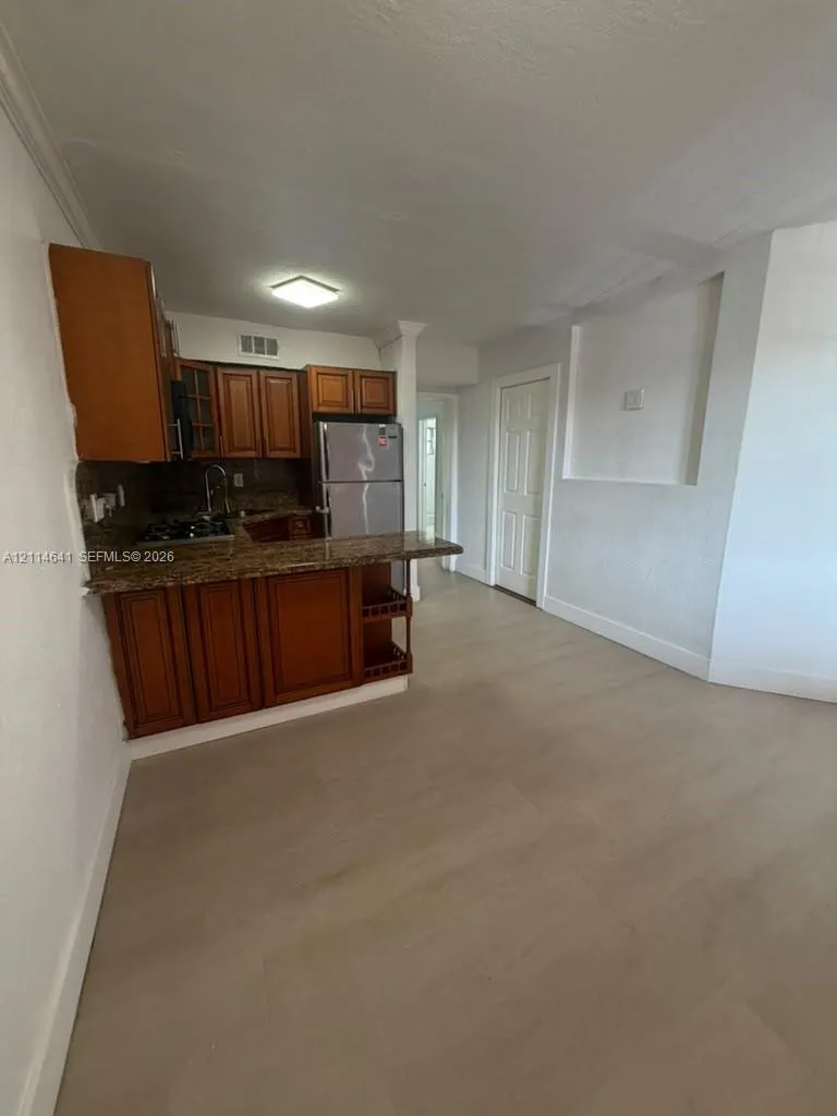 1330 W 54th Street #310C