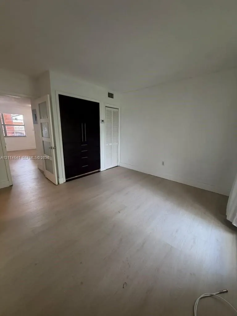 1330 W 54th Street #310C