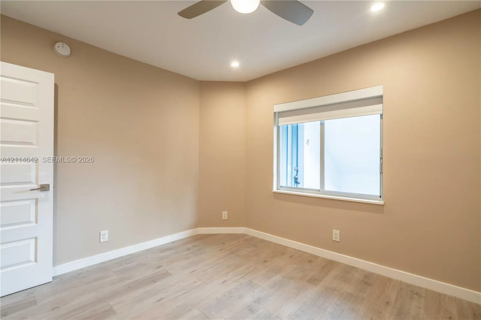 2400 NE 26th Street #4