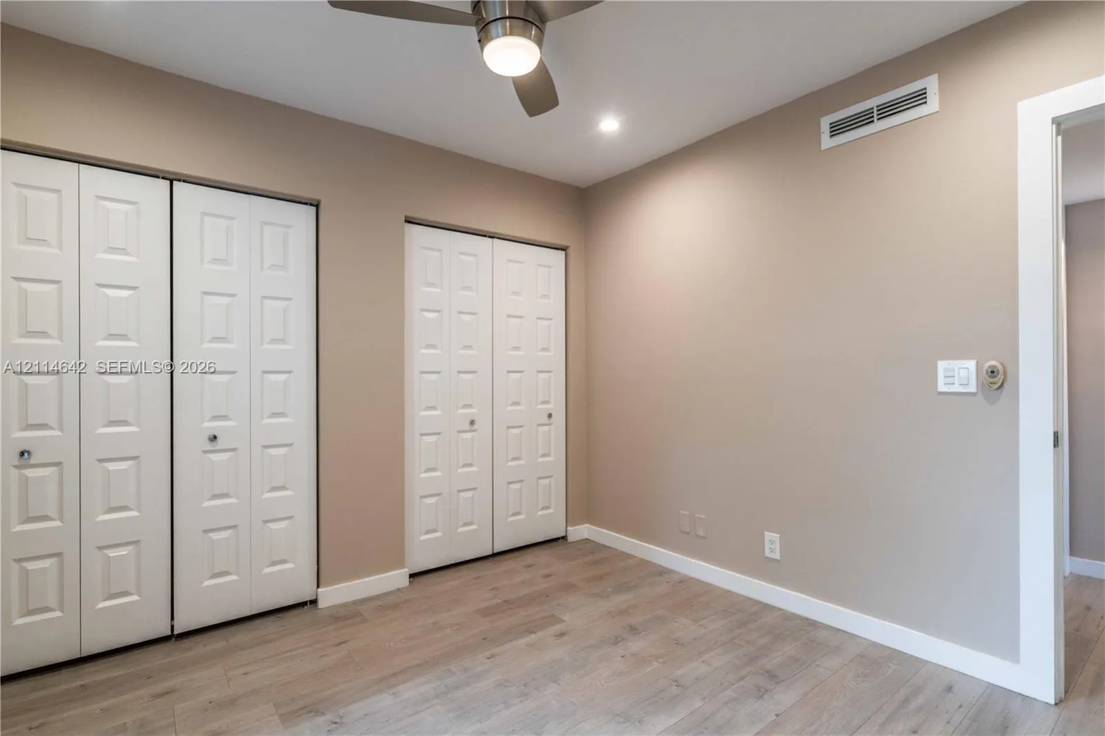 2400 NE 26th Street #4