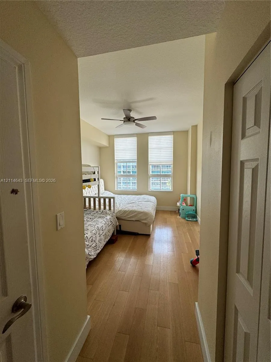 3001 NE 185th Street #505