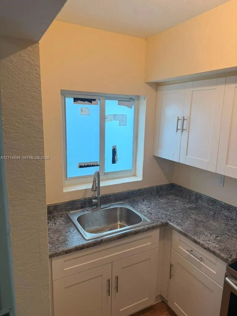 8453 NW 5th Avenue #8453