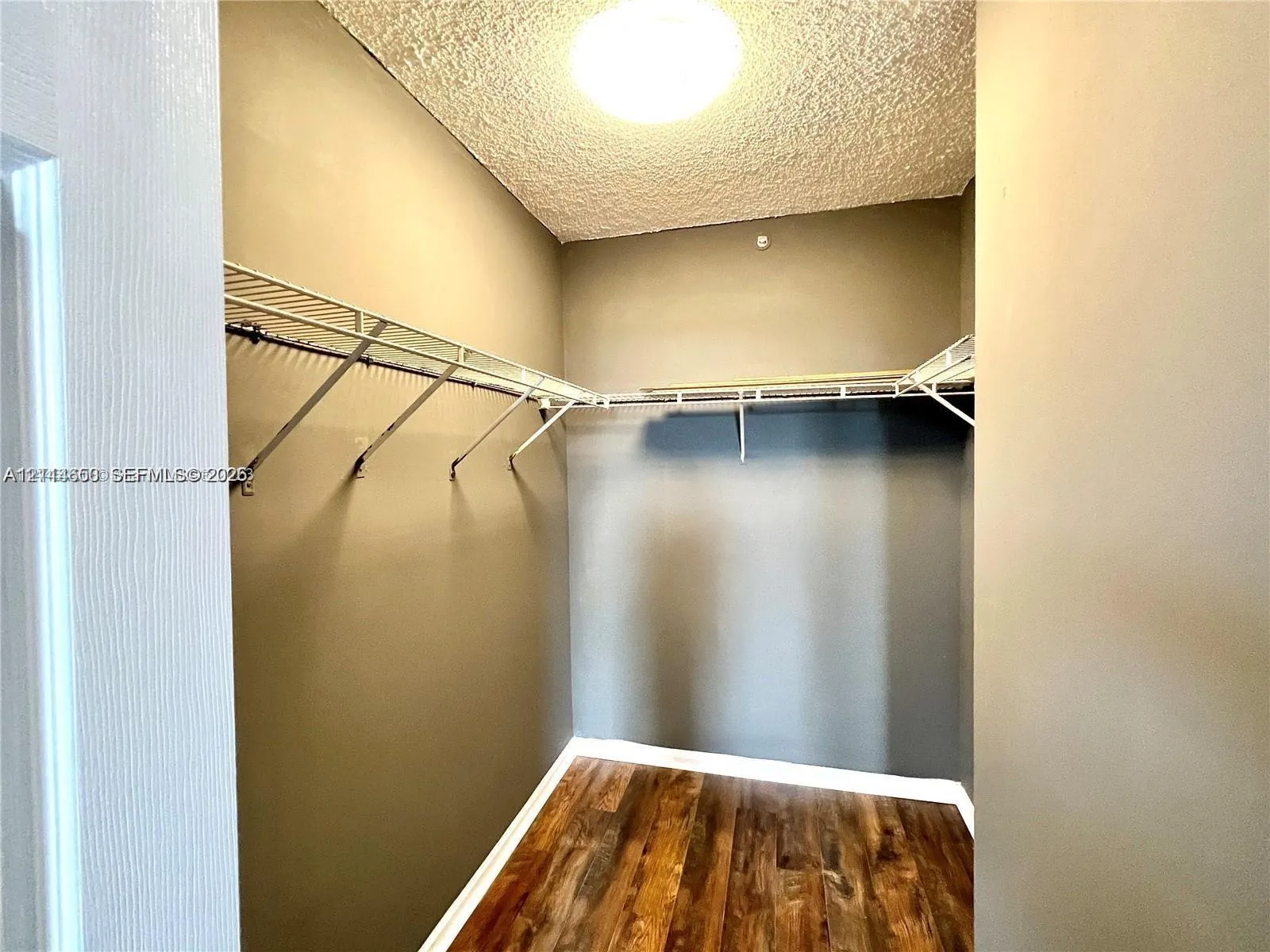 1450 SE 3rd Avenue #411