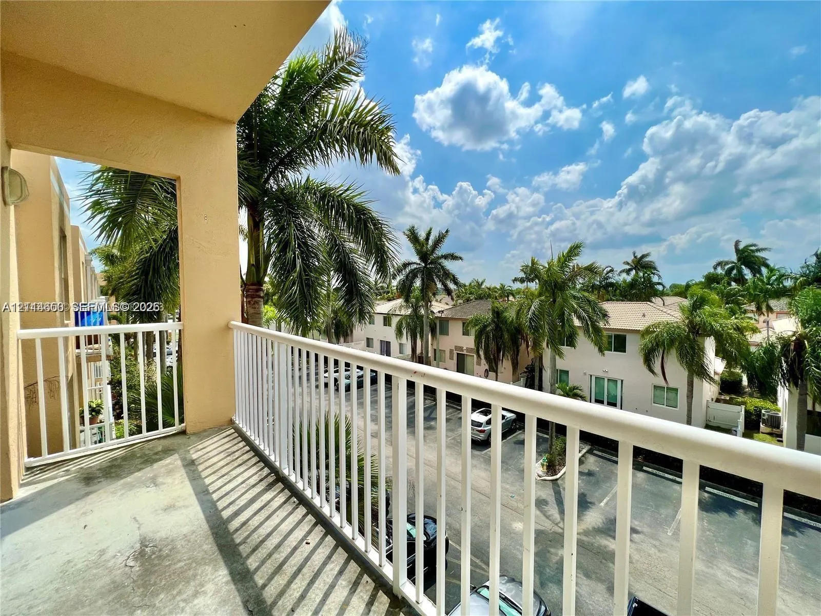 1450 SE 3rd Avenue #411