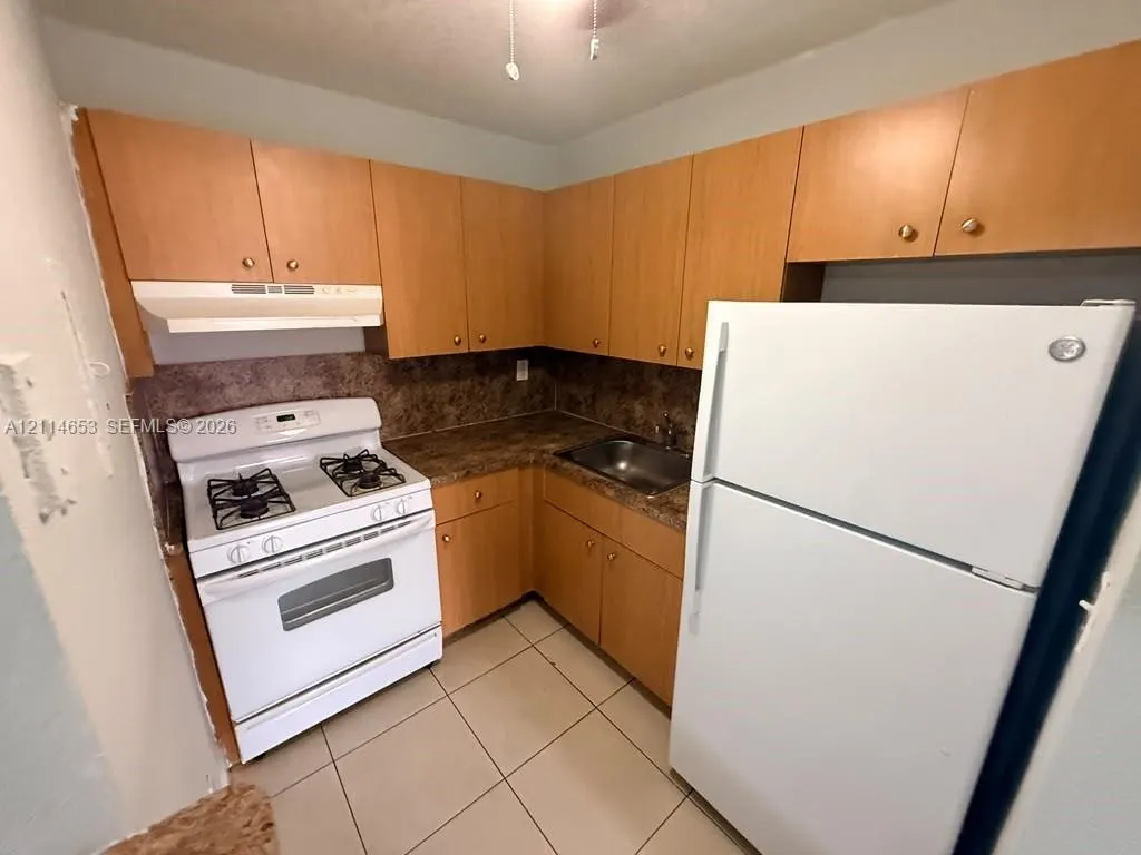 350 E 21st Street #209