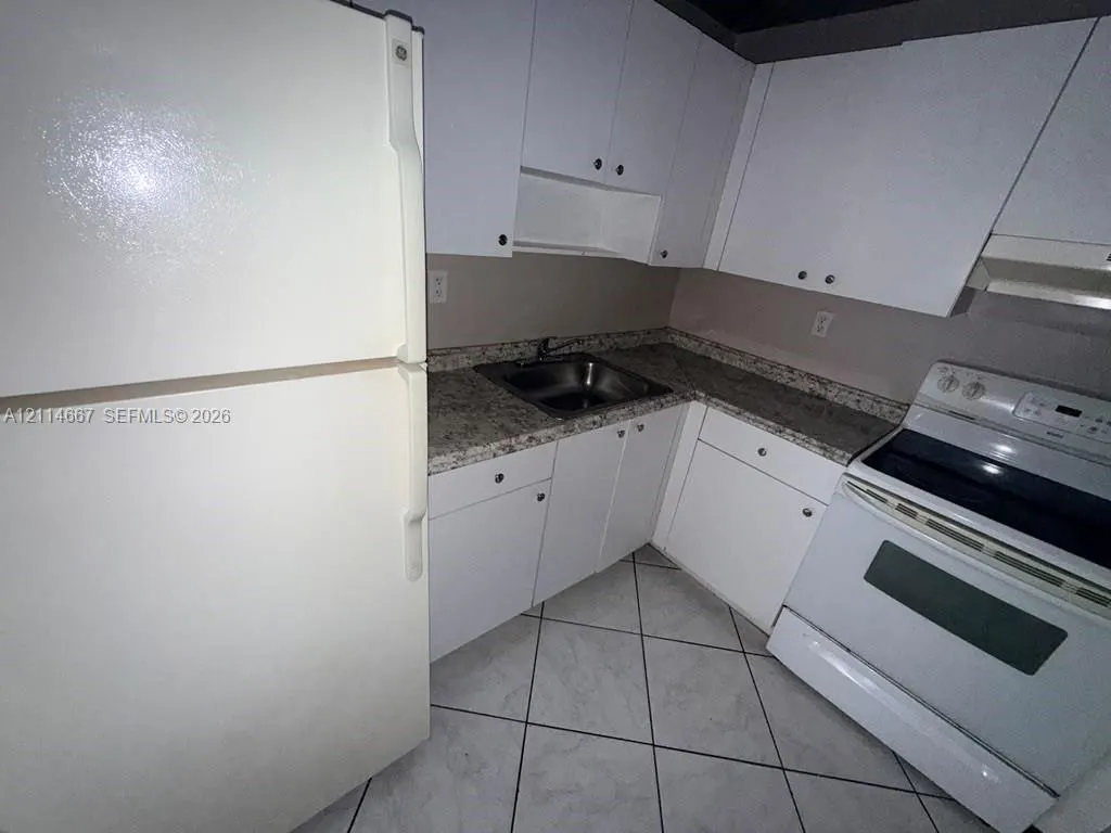 6195 W 18th Avenue #G330