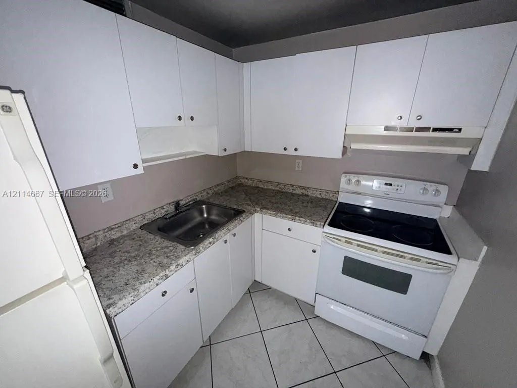 6195 W 18th Avenue #G330