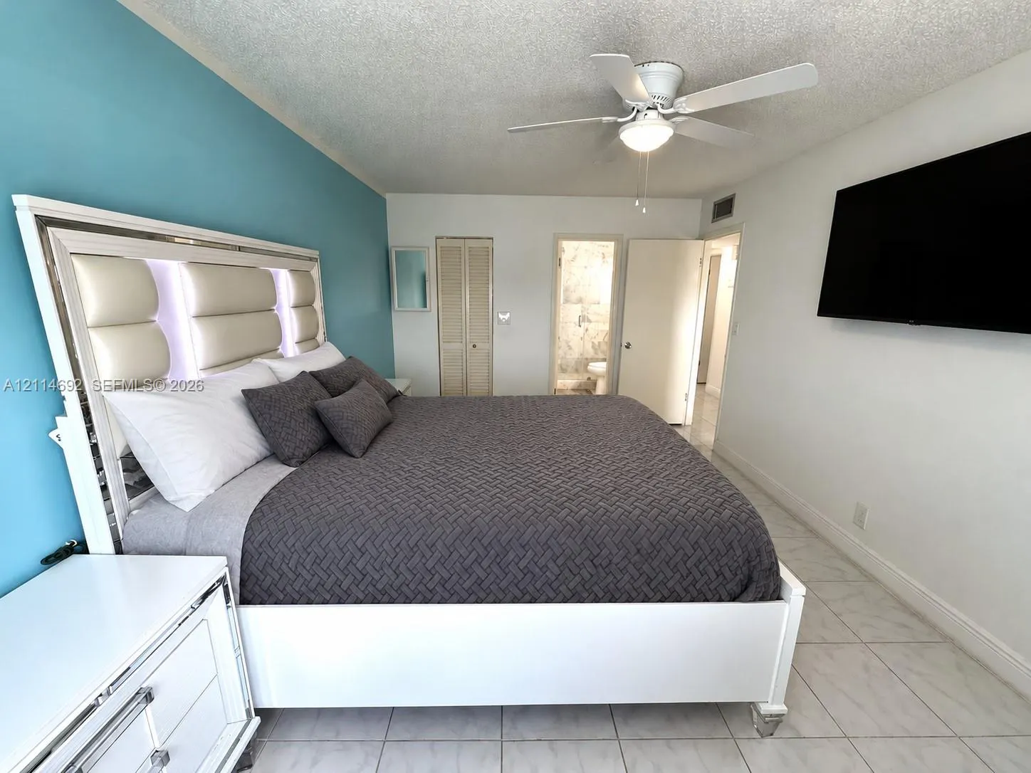 5300 Washington Street #V407