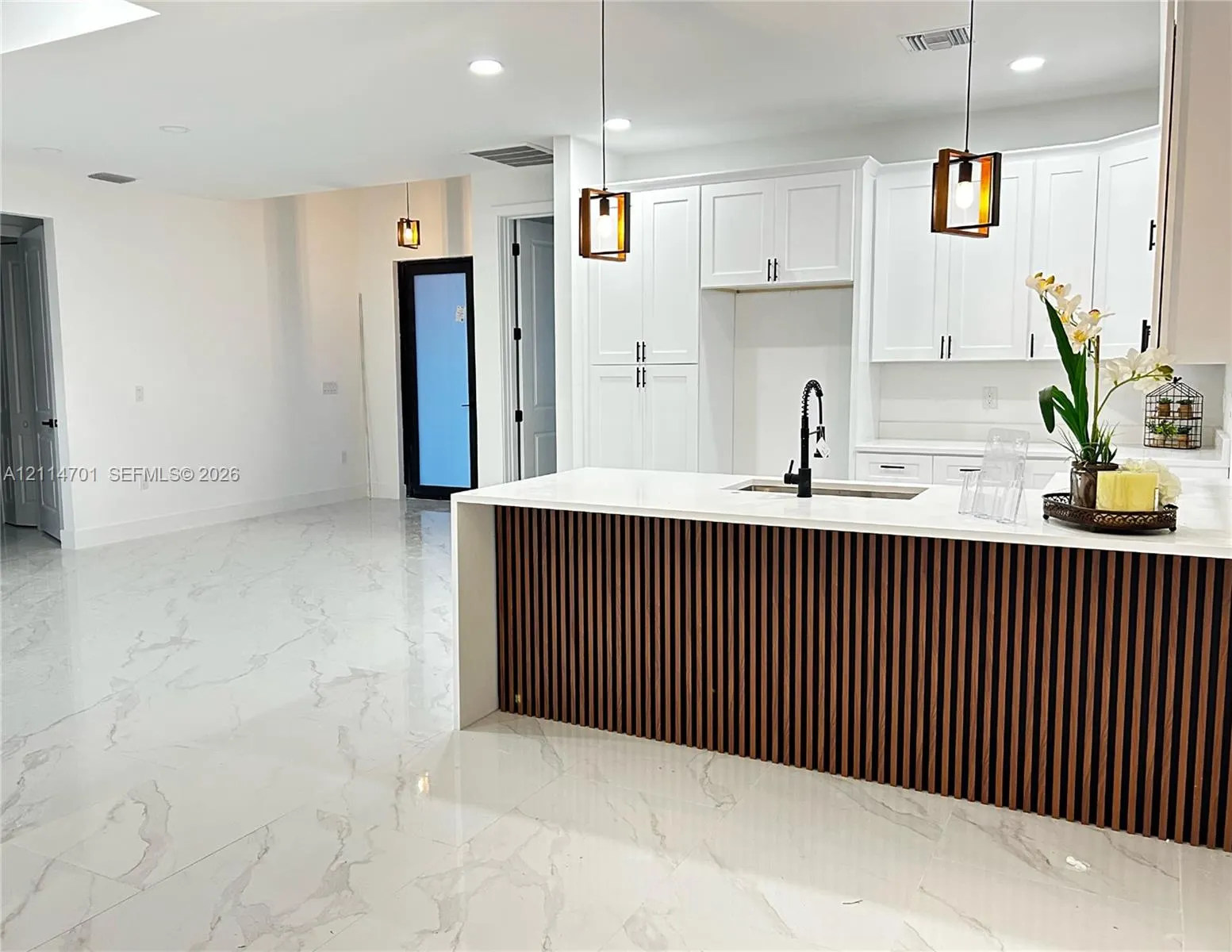 1117 Hudson